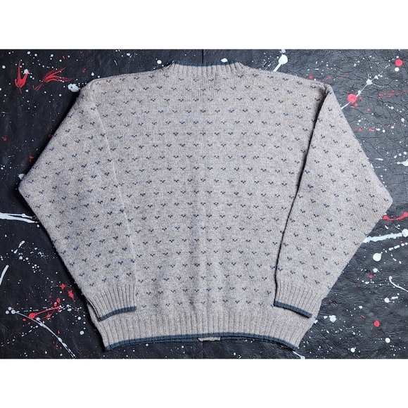 Woolrich vintage women's Icelandic Aztec - style button-up wool cardigan size L - Picture 5 of 8